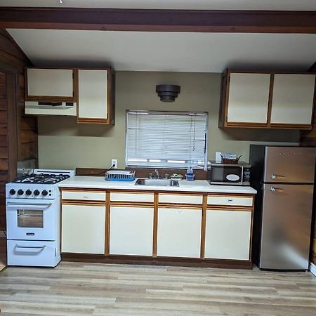 Merritt Lodge Luaran gambar