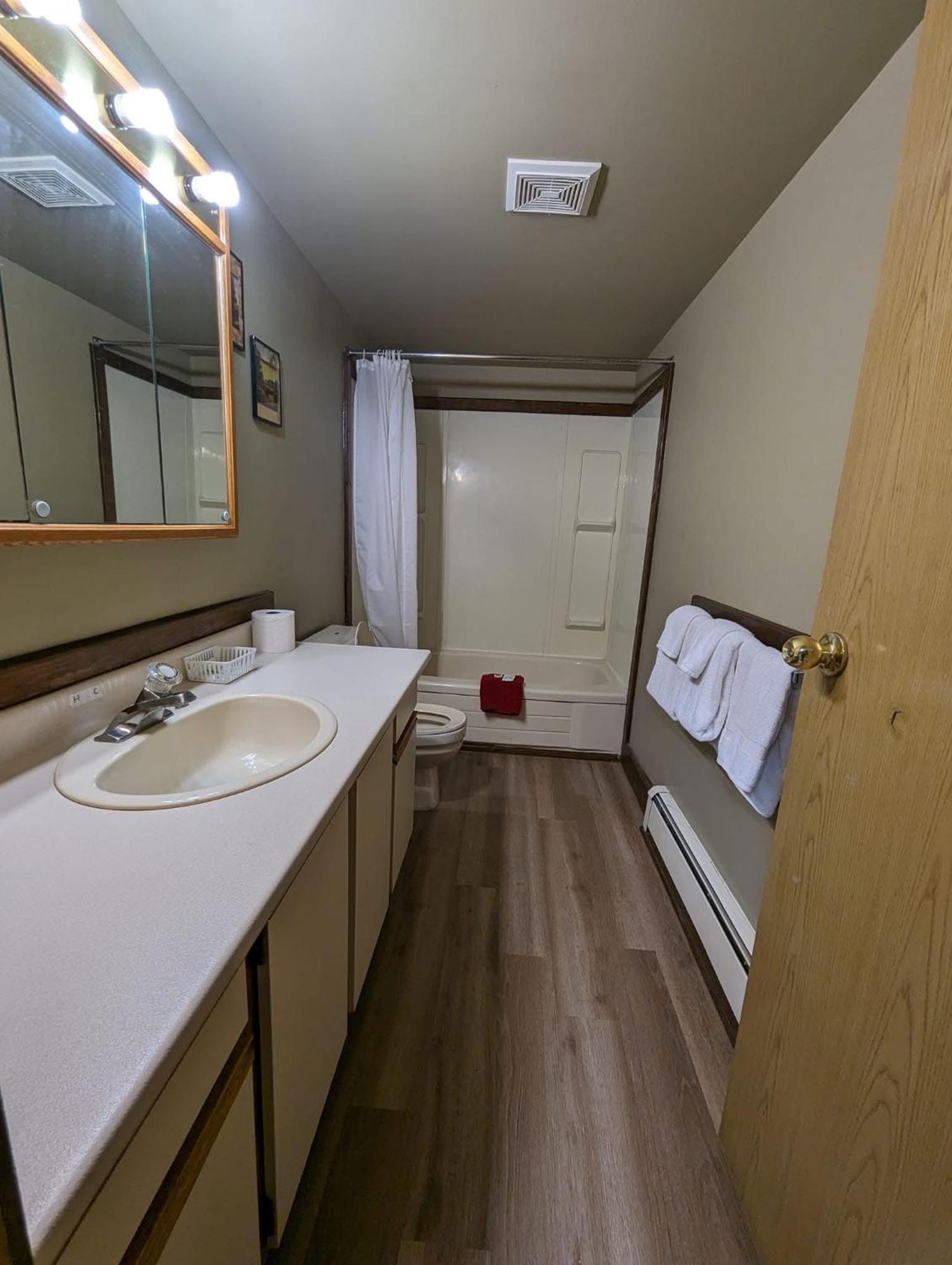 Merritt Lodge Luaran gambar